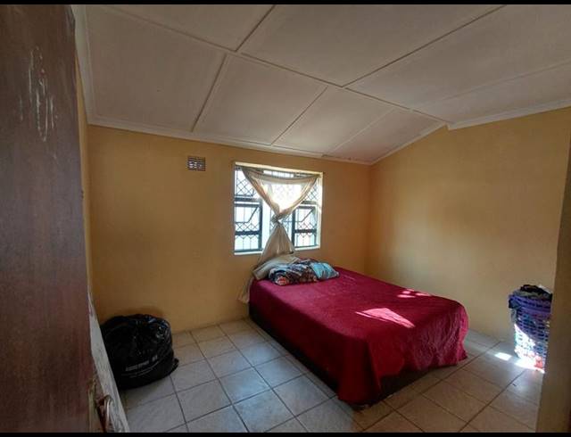 2 BEDROOM PROPERTY TO RENT IN UMLAZI C